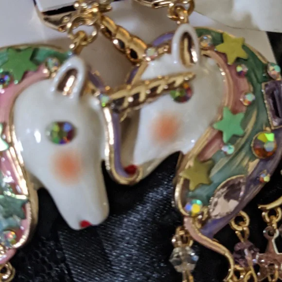 Betsey Johnson Unicorn Earrings - NWT - Picture 4 of 4